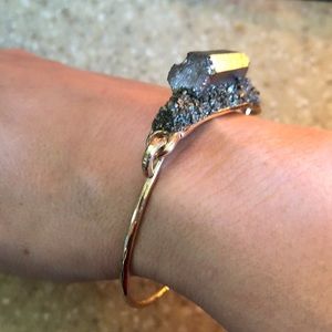 Druzy Crystal Gold Tone Clasp Bracelet